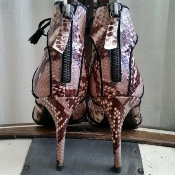 COPY - NEW Zara Womens 10-10.5 Snakeskin High Heel Shoes - Picture 4 of 6